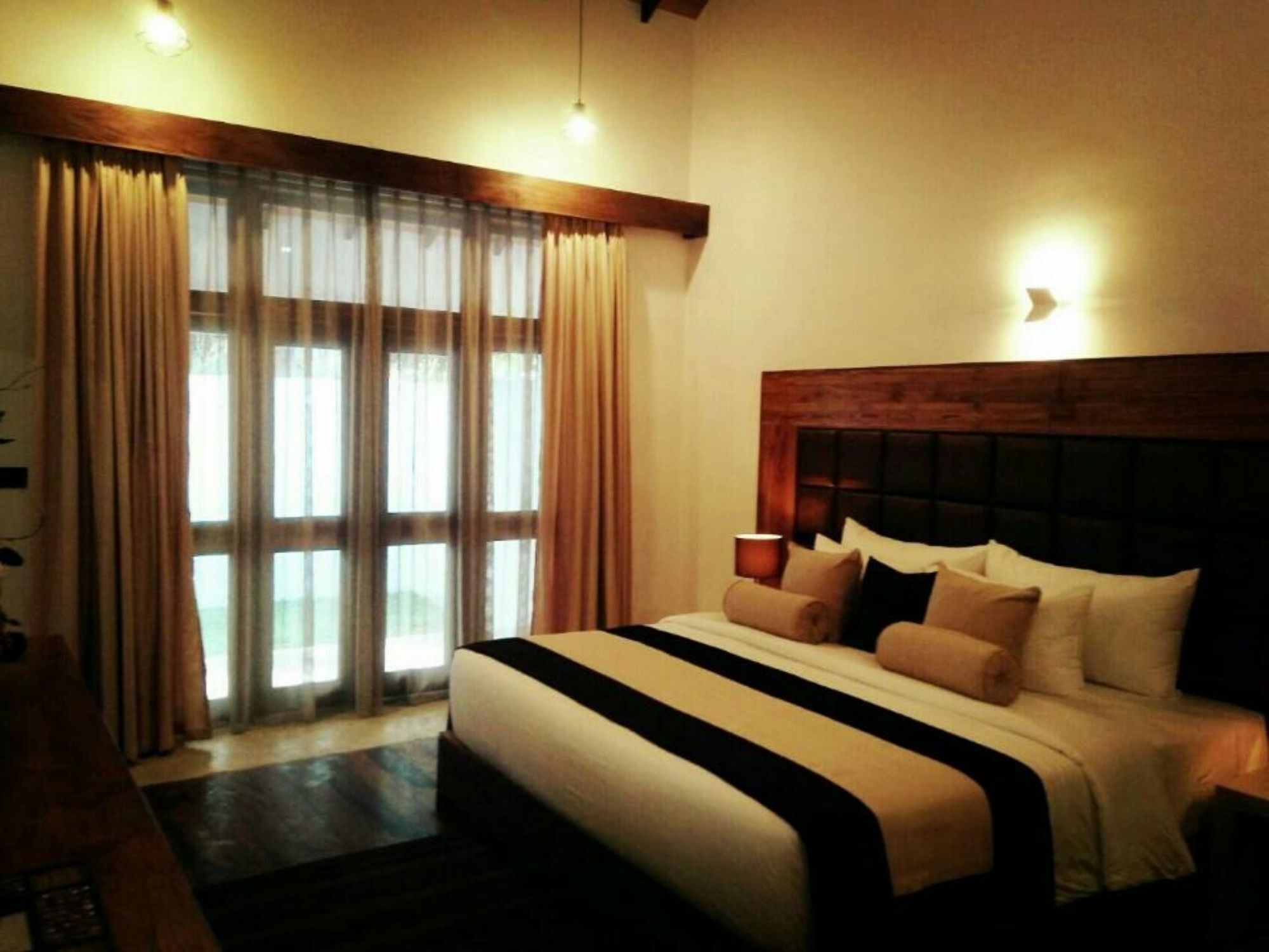 Margosa Bay Hotel Trincomalee Kültér fotó